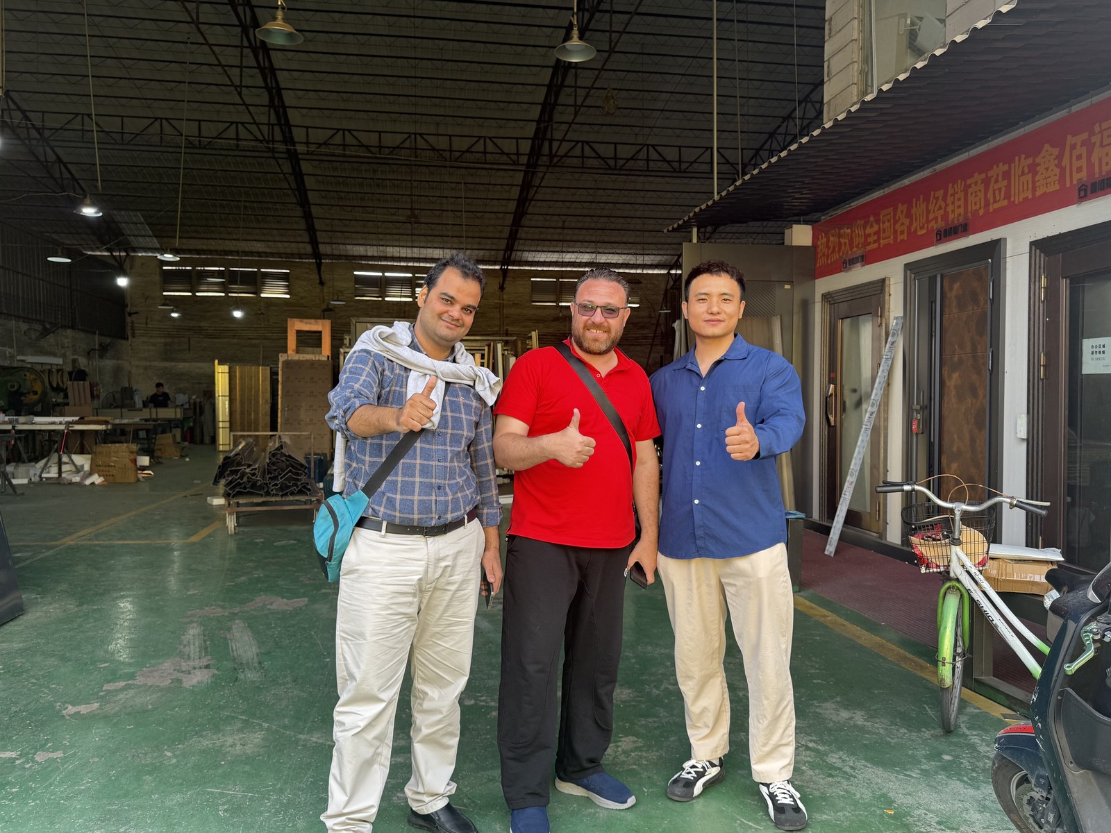 SJ DOORS sales and engineering team