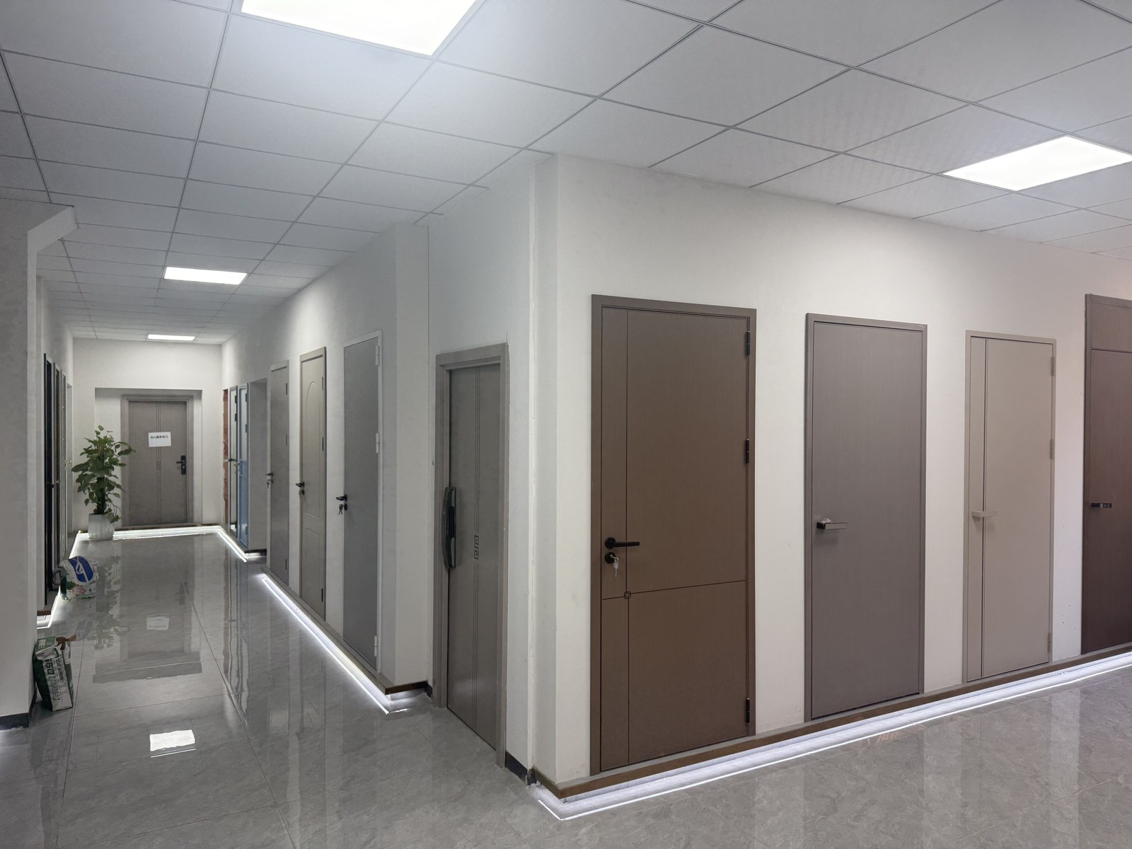 SJ DOORS product range